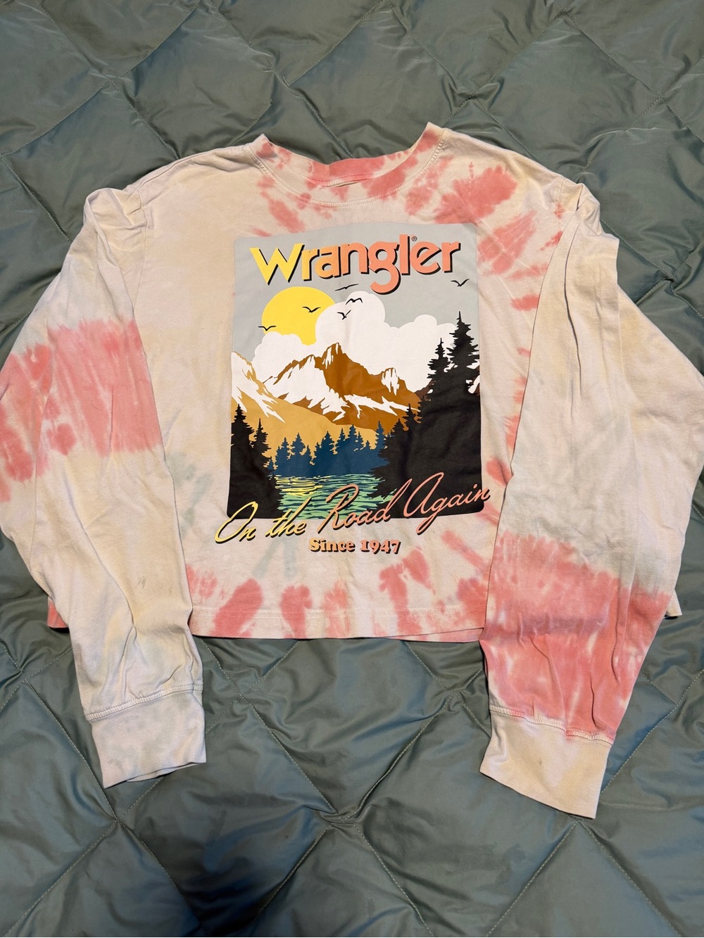 Wrangler Pink Tie-Dye Graphic Crewneck Crop Shirt